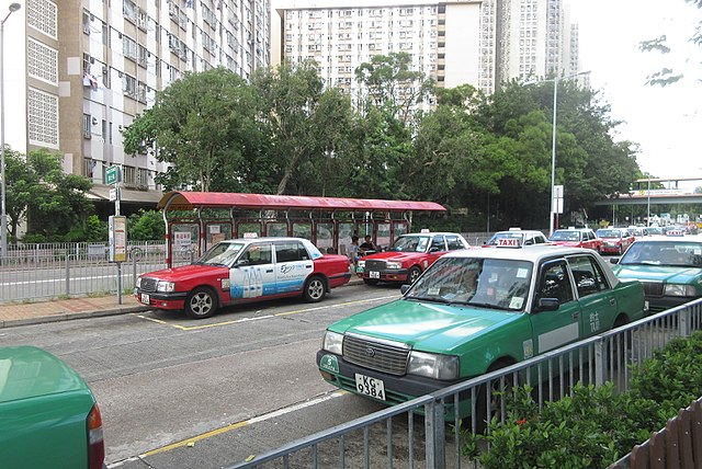 的士車隊電動七人車領航　年輕司機入行新希望