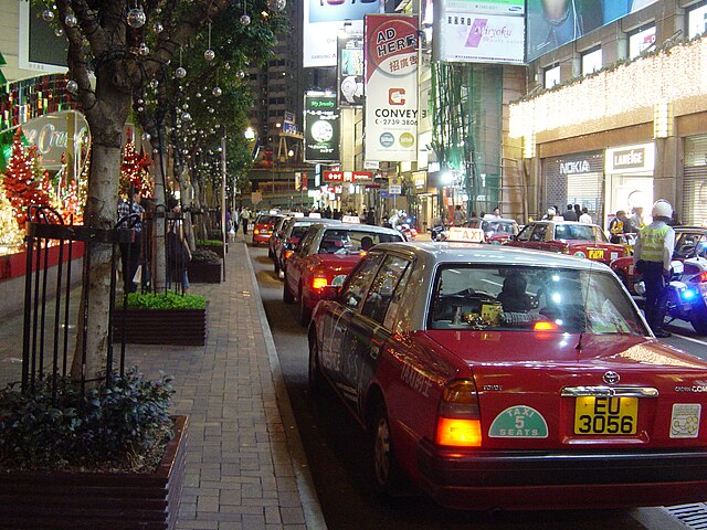 什麼因素影響的士牌價？- 的士服務質素