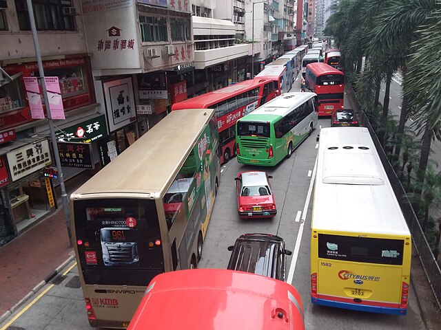 香港的士業界抗議白牌車：計劃發動大規模罷駛行動