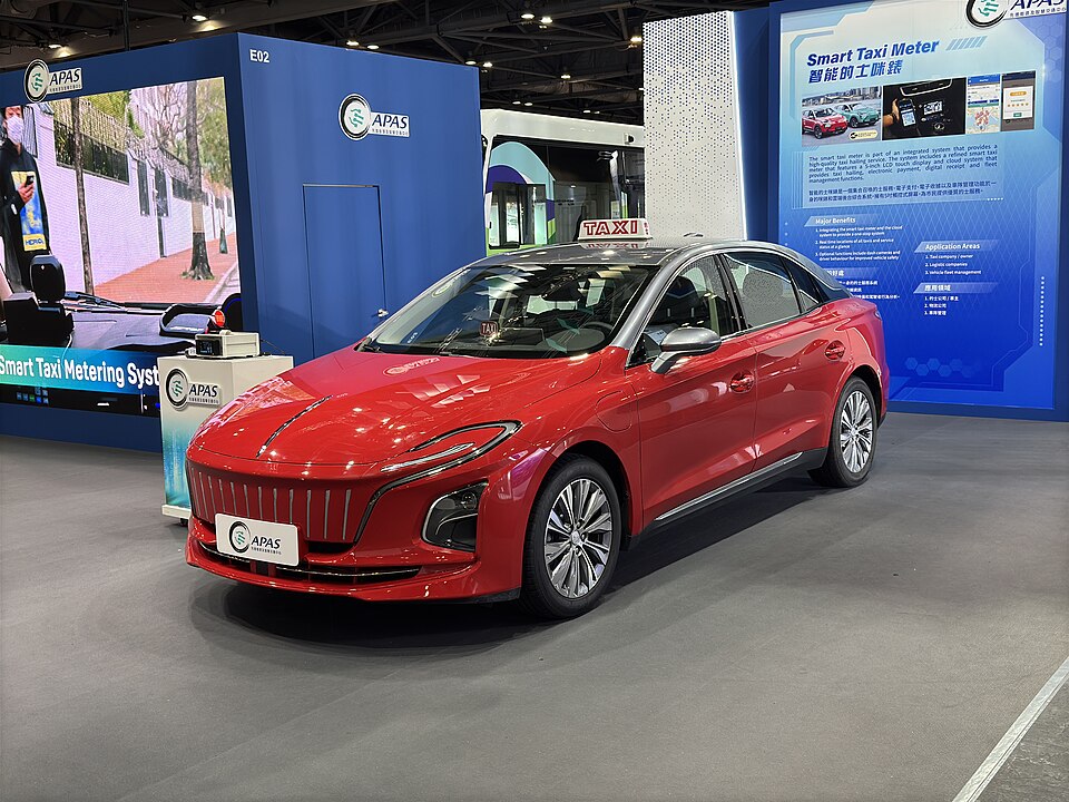 香港換電的士新進程：紅旗 E-QM5 落地與換電網絡發展